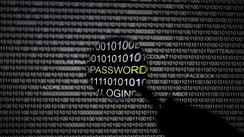 Experts warning Russia hacked US electrical grid