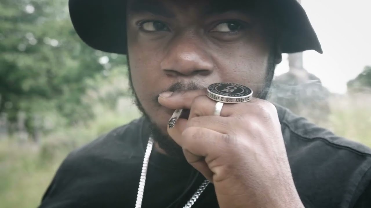 Benny Holiday & Gibby Stites - Apothecary ft Wish Master (Prod by Jn'Ration)