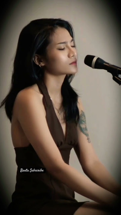 TITIP CINTAKU - H.ONA SUTRA Cover by @latoyadelarasaofficial 🎶🎼