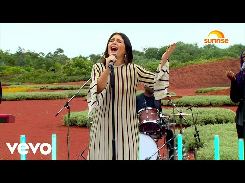 Jessie Ware - Begin Again (Live On Sunrise)
