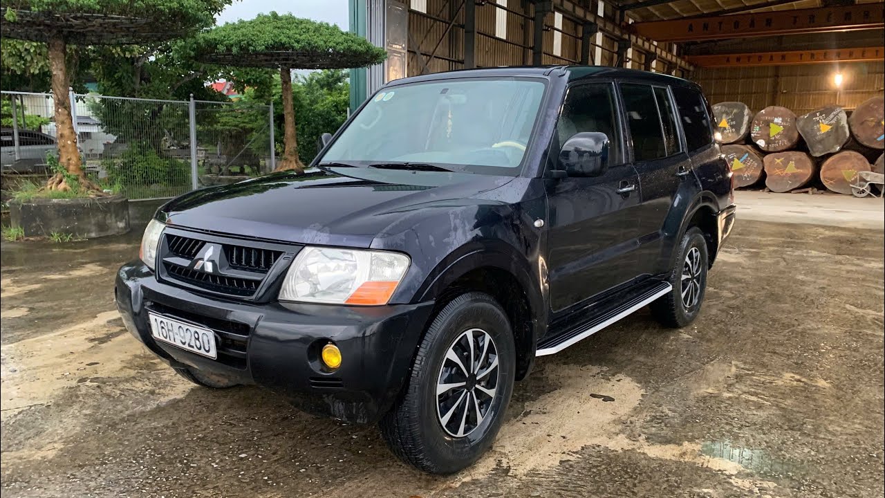 PAJERO V73 2004. XE ĐÃ ĐỘ NHIỀU ĐỒ. GIÁ TÍ TIỀN CHỈ 95TR - LH 0968789326