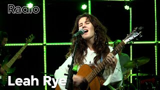 Leah Rye - 'Woman' & 'The Observer' Live @ 3Fm (Vooraan)