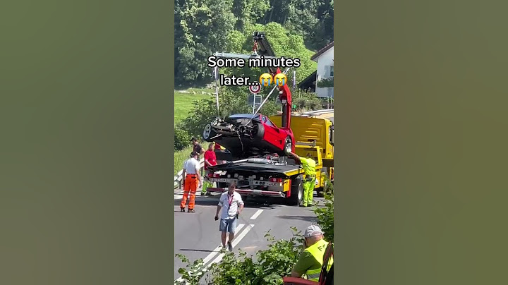 Expensive Ferrari F40 crashed. #car #reels #crash #viral #ferrari