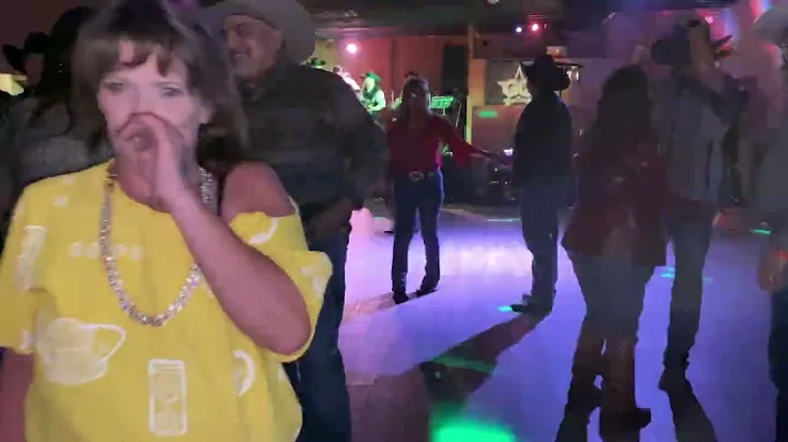 12/16/22 David Farias at Boots N Heels, Lytle, Tx
