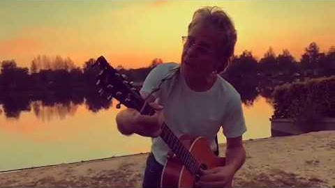 Man Of Few Words - Ad Vanderveen