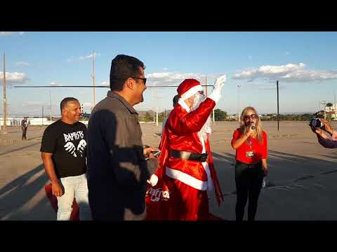 PAPAI NOEL CHEGA DE HELICÓPTERO EM BONFIM