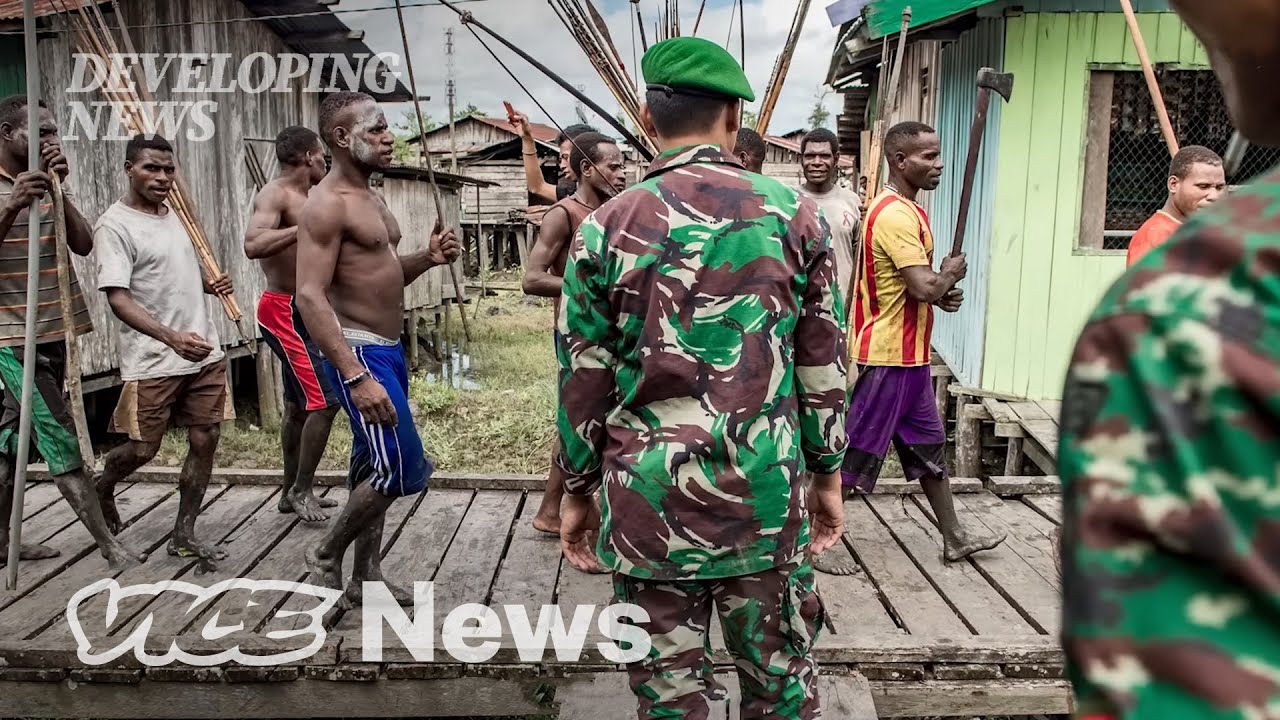 ⁣Inside Papua’s ‘Headhunting’ Tribe | Developing News