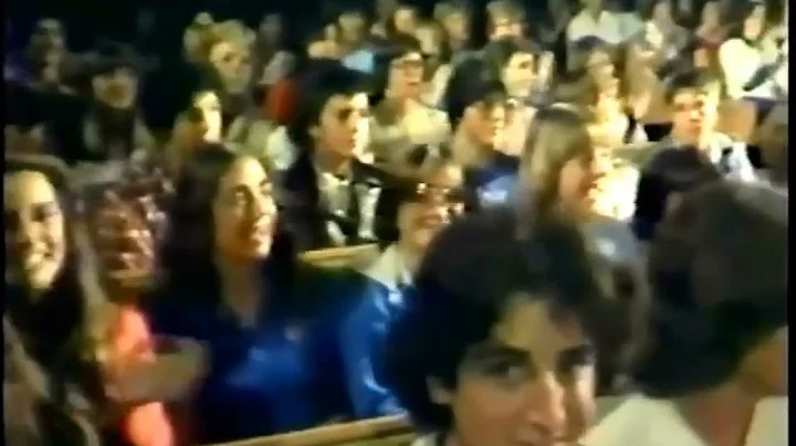 𝐒𝐰𝐞𝐞𝐭 𝐂𝐨𝐦𝐟𝐨𝐫𝐭 𝐁𝐚𝐧𝐝 - 𝐘𝐨𝐮'𝐫𝐞 𝐓𝐡𝐞 𝐎𝐧𝐞 (𝐂𝐚𝐥𝐯𝐚𝐫𝐲 𝐂𝐡𝐚𝐩𝐞𝐥 - 𝟏𝟗𝟖𝟏)