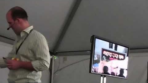 Raspberry Pi demo at Maker Faire NY 2011 - Geek.com