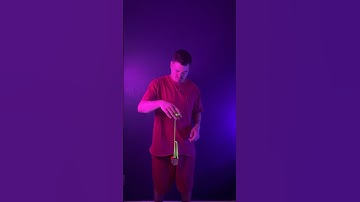 yoyo tricks synced PERFECTLY to Cradles with Strobe & Blacklight 💡🪀🎵
