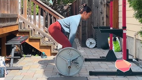 Barbell Paused Sumo Deadlift Demo