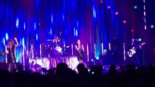 The Corrs - Only When I Sleep - clip (O2 London 23.01.16)