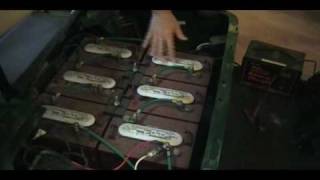 How to Charge Dead Golf Cart Batteries Manually by GolfCarCatalog 1,017,644 views 14 years ago 7 minutes, 15 seconds