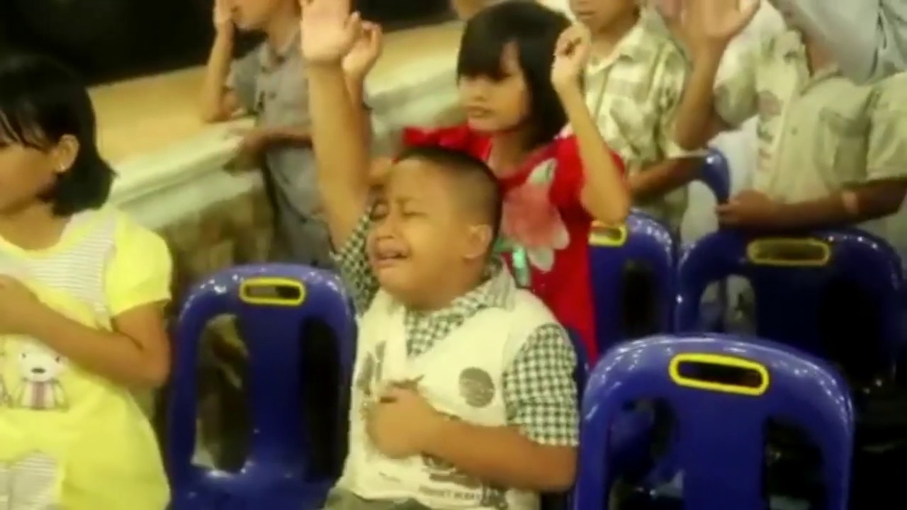 STILL / Hillsong Worship / When Kids Worship YouTube