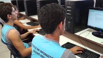 O que é um instrutor de Informática?