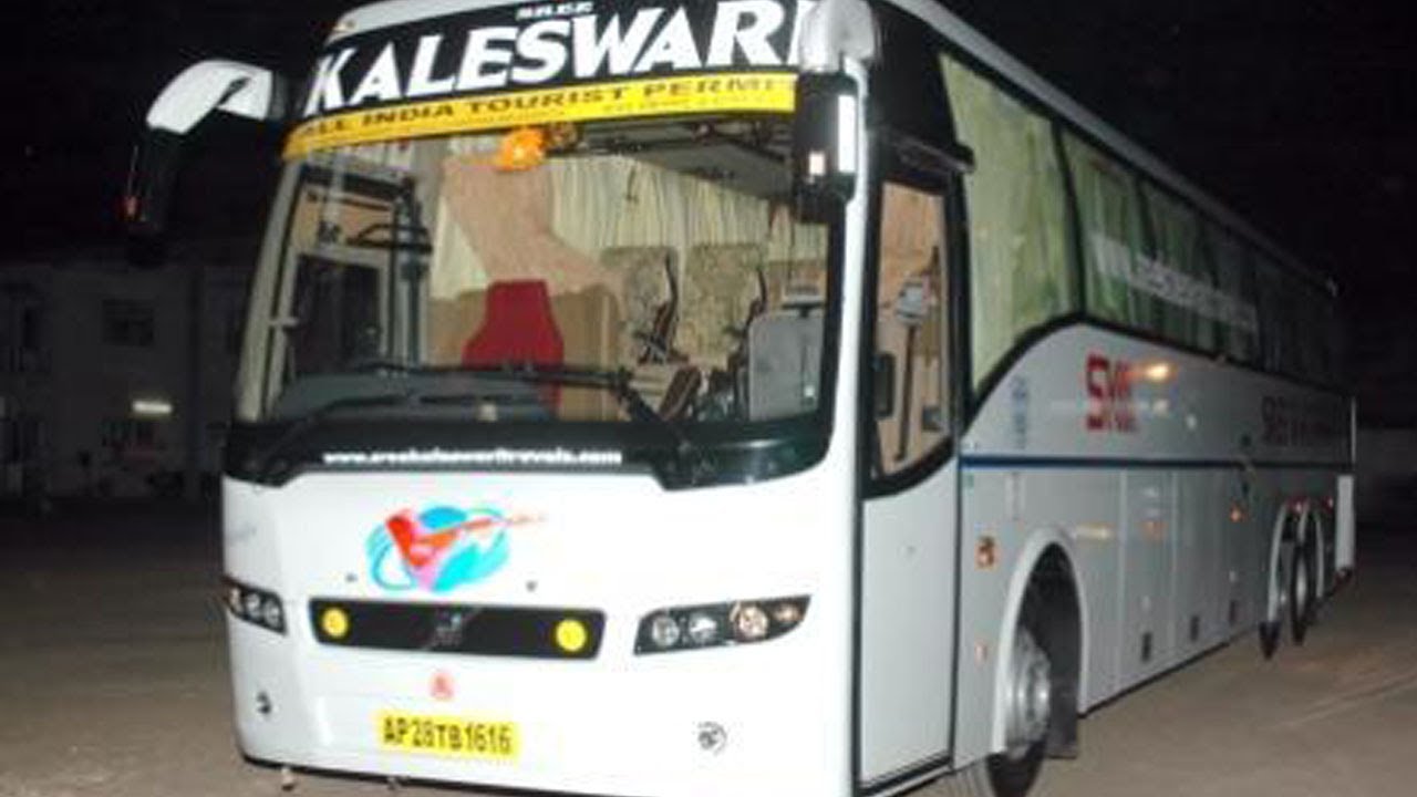RTA Officers Ride On Private Buses