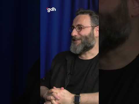 Sahneye Çıkmadan Önce
