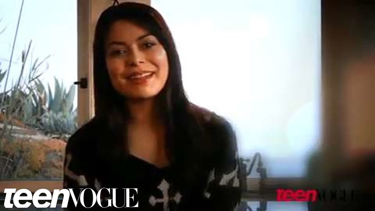 Behind the scenes with Miranda Cosgrove on the set of her Teen Vogue