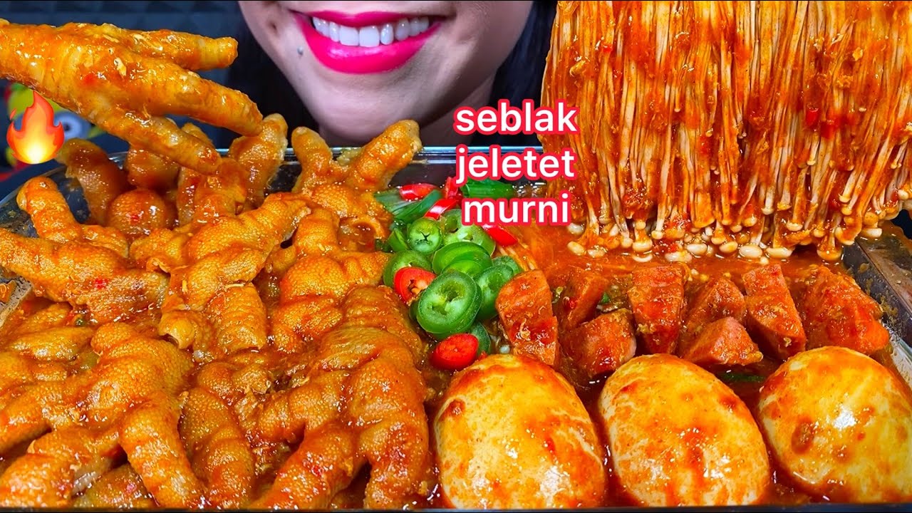 MAKAN SEBLAK JELETET MURNI SPICY NOODLES, CHICKEN FEET, EGGS, SAUSAGES, ENOKI ASMR Eating Sounds