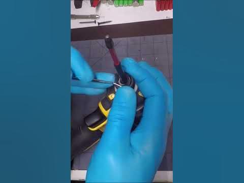 DeWalt Impact Driver Bit Holder Stuck Repairs dcf887 - YouTube