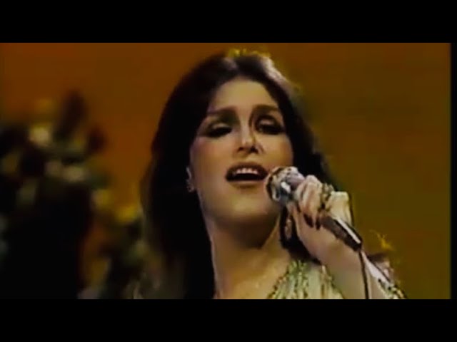 Lucha Villa - “Las Mañanitas” (Completas) En Vivo - YouTube