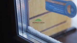 Монтаж деревянных окон зимой в загородном доме