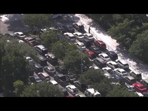 Great demand surrounds annual holiday food basket giveaway in Little Havana