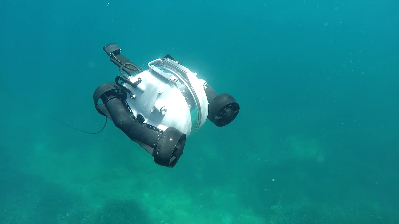 Remote Operated Vehicle (ROV) - YouTube