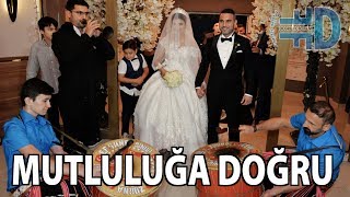 MUTLULUĞA DOĞRU [Hülya & Muhammet] {--- www.dogrufilm.de ---} Resimi