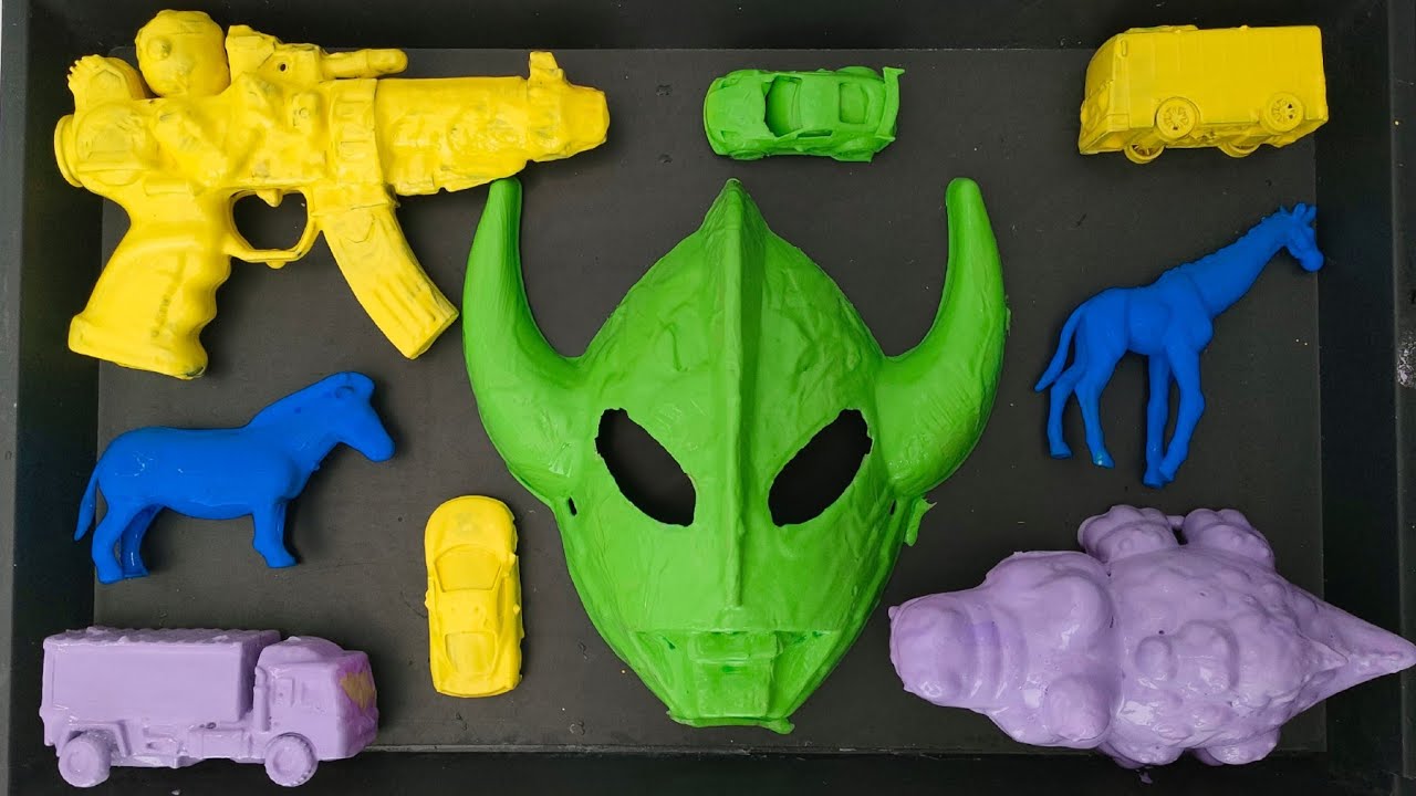 Membersihkan Mainan Mobil Balap, Truk Box, Beko, Mobil Polisi, Mainan Hewan, Mainan Topeng.