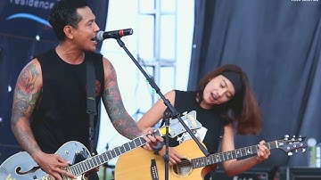 SUNSET DI TANAH ANARKI LIVE Jepara Rock City 4 november 