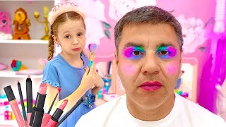 Nastya finge brincar de brinquedos de maquiagem com princesas