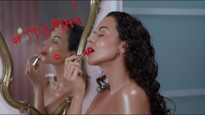 Әйел мен екі ер адамның порнографиясы