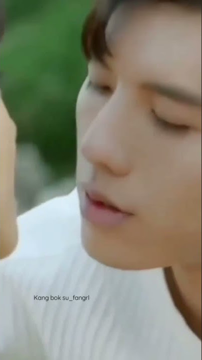 Kiss 💋 professional single 💕 Cdrama #cdrama #professionalsingles #ireinesong #yuanqian #cdramaclips