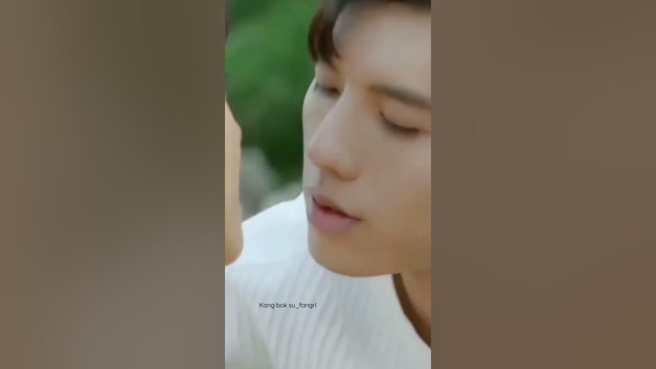 Kiss 💋 professional single 💕 Cdrama #cdrama #professionalsingles #ireinesong #yuanqian #cdramaclips