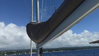 Мачты Паруса на яхте. Плывём к острову на яхте. Эффект присутствия. БарбАдос Barbados, Caribbean Sea
