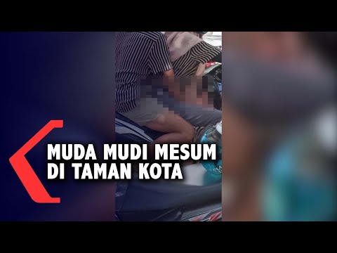 Pasangan Muda-mudi Mesum di Taman Kota Dekat Pos Satpol PP