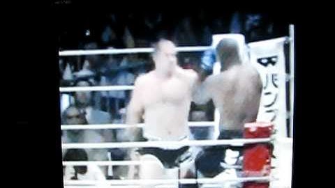 My MS-DOS AVI player, written in QuickBASIC 7.1 PDS.