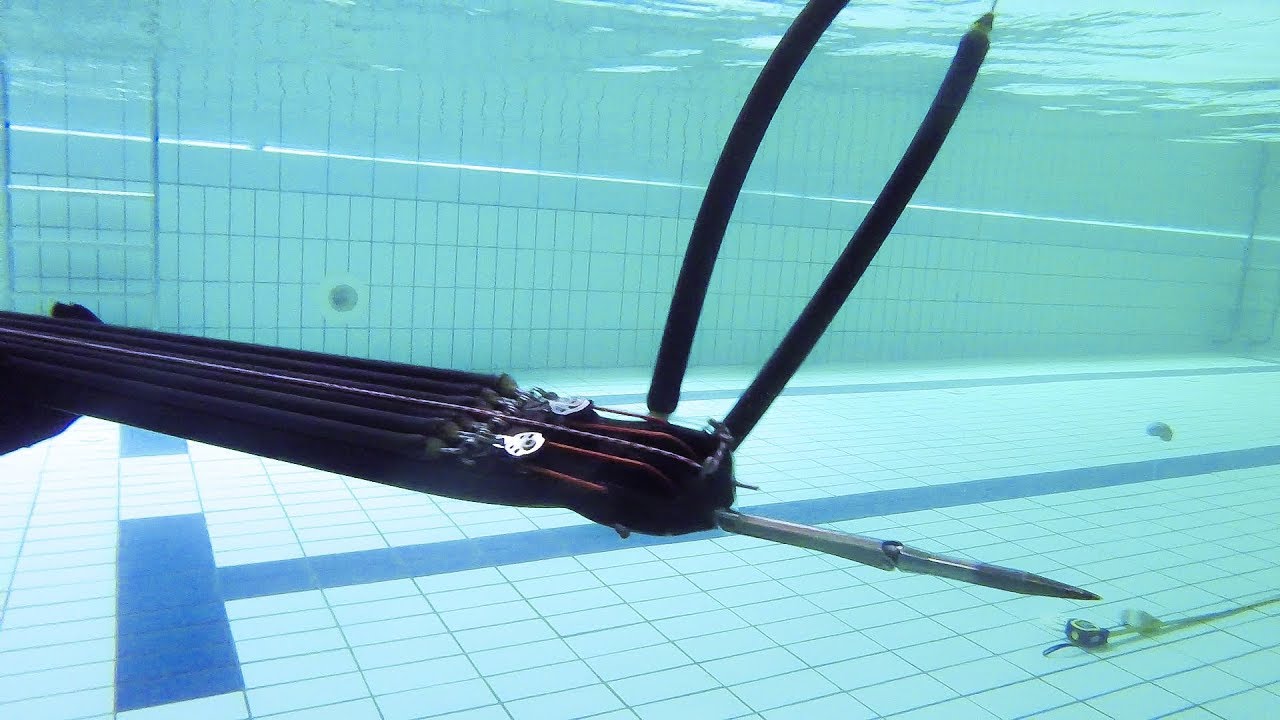 Testing and loading Carbonia speargun invert roller