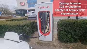Testing Accraine CCS to Chademo adapter with Tesla V1/V2 supercharger, in Eindhoven, the Netherlands