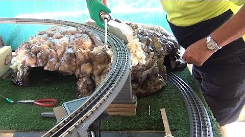 Model Railway Mountain - how to build one