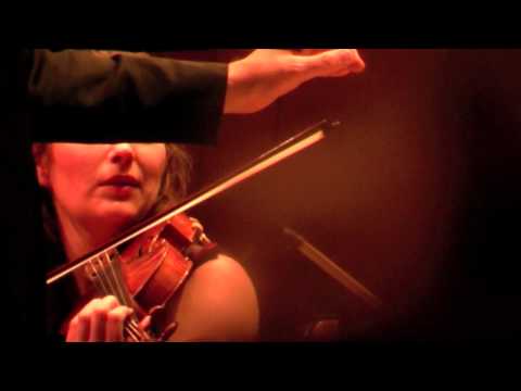 Janine Jansen - Britten Violin Concerto - Paavo Jr...