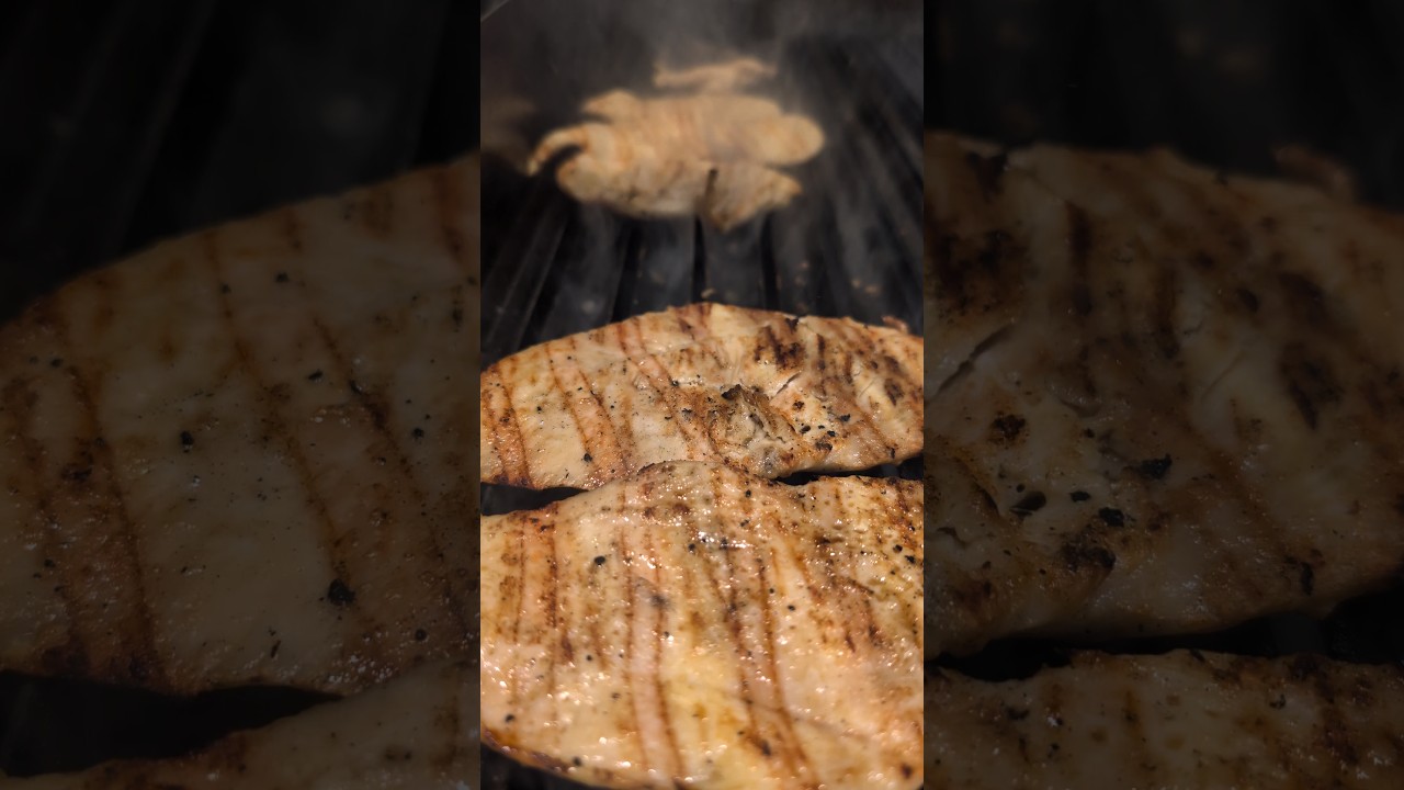 GRILLED CHICKEN  EVERYTHING / That Sizzle Tho 🔥 #shorts #asmr #chicken #grill