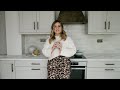 See Jennifer Carroll's gorgeous new Dereham Taupe kitchen | Cash &amp; Carry Kitchens