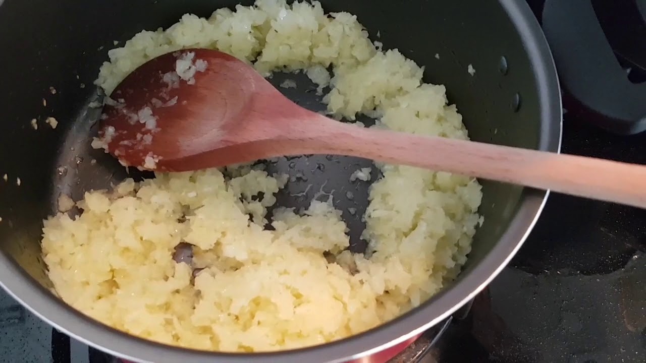 ALMÔNDEGAS AO FORNO COM MOLHO DE TOMATE!