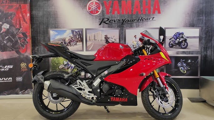 2022 Yamaha R15 V4 | Metallic Red - YouTube