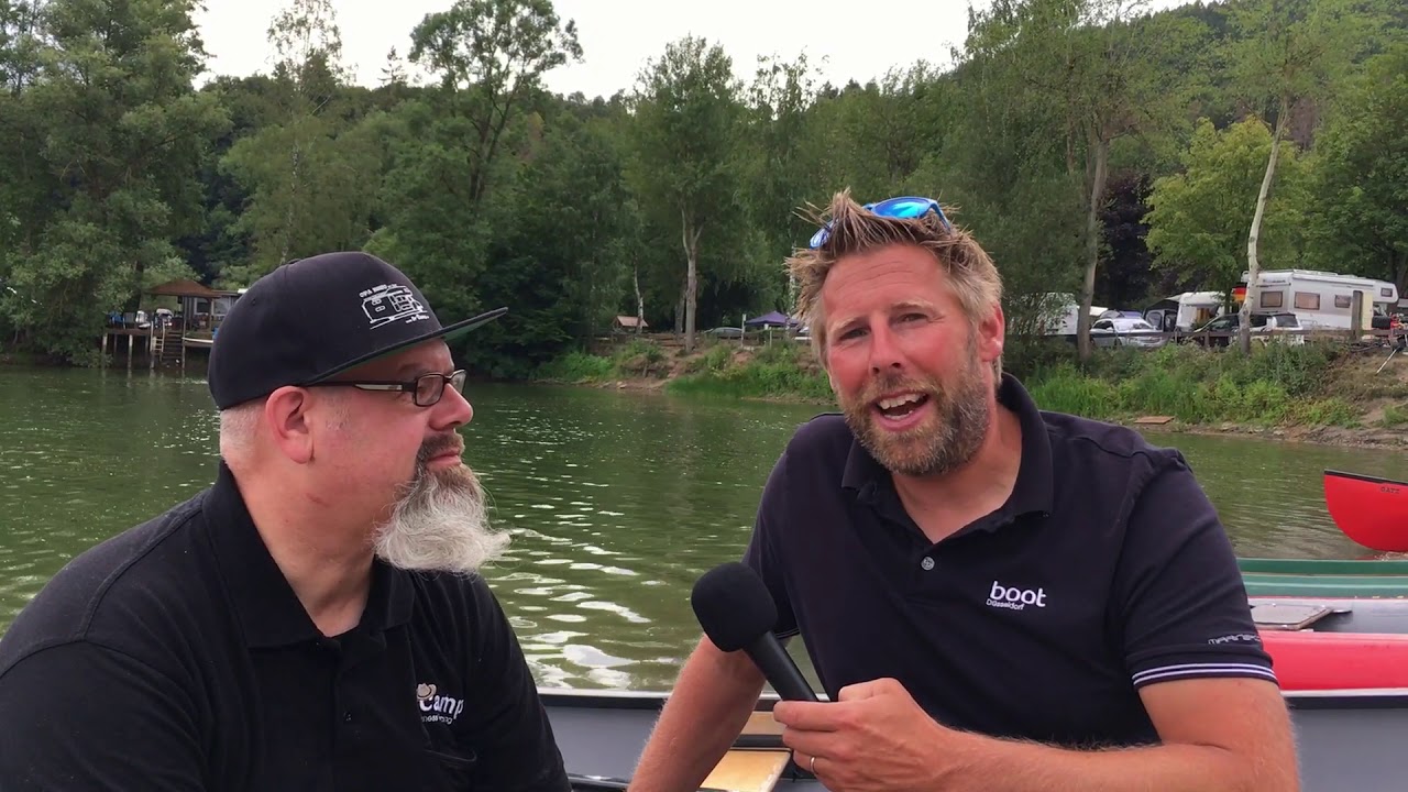 Dr  Camp besucht das Paddeln macht Spass Team bei Teichmann