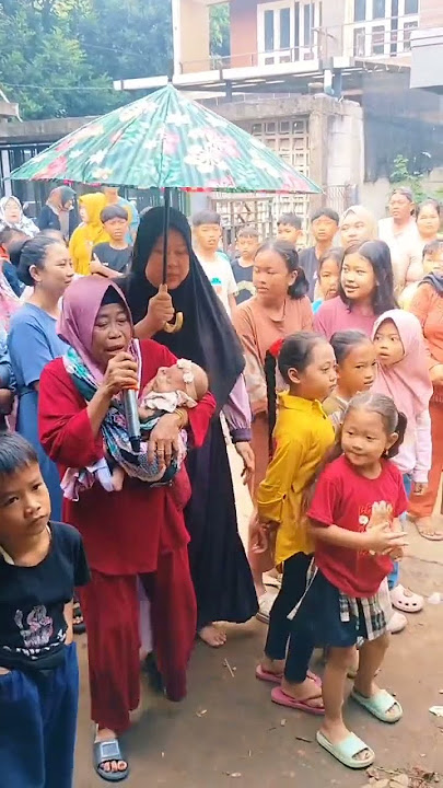 acara ngawur duit,atinami nurunken/ nyawer.