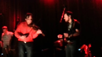 The Infamous Stringdusters - Black Rock