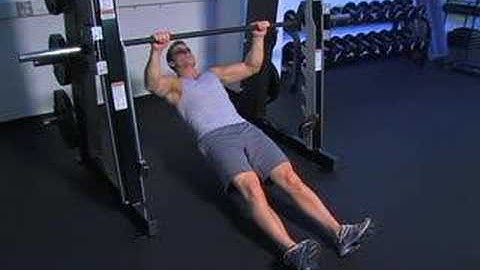 Smith Machine Inverted Pull-ups